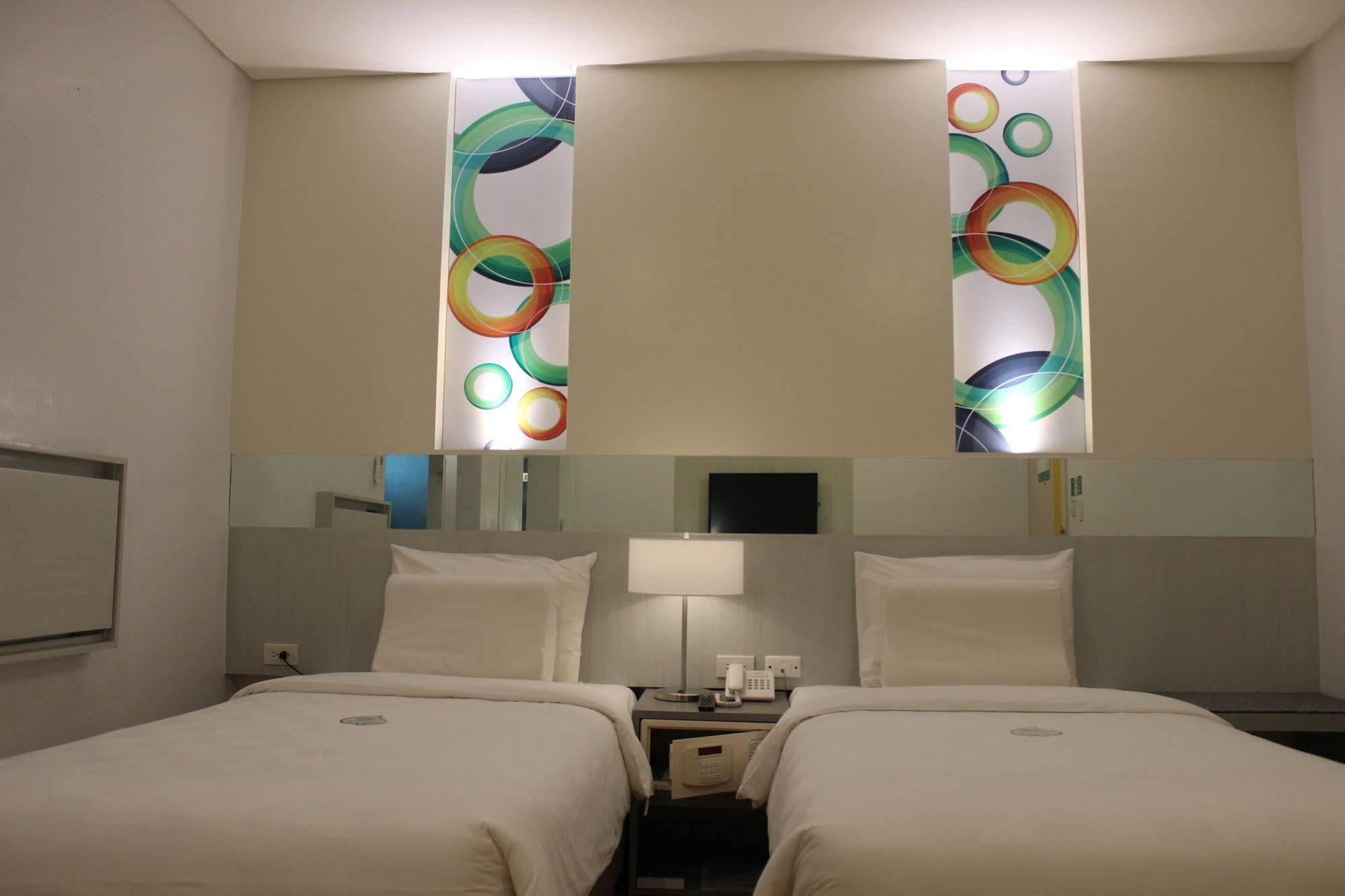 Go Hotels Butuan Butuan City Bagian luar foto