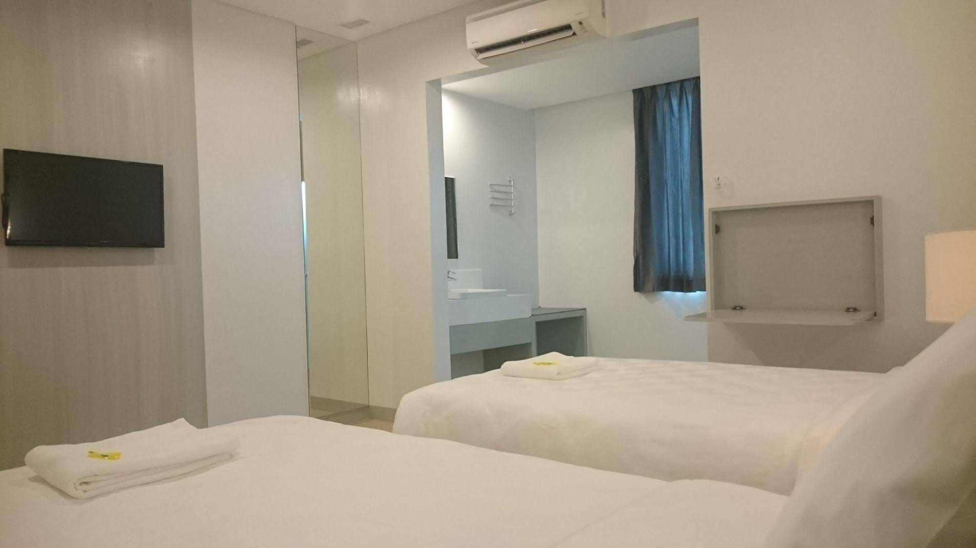 Go Hotels Butuan Butuan City Bagian luar foto